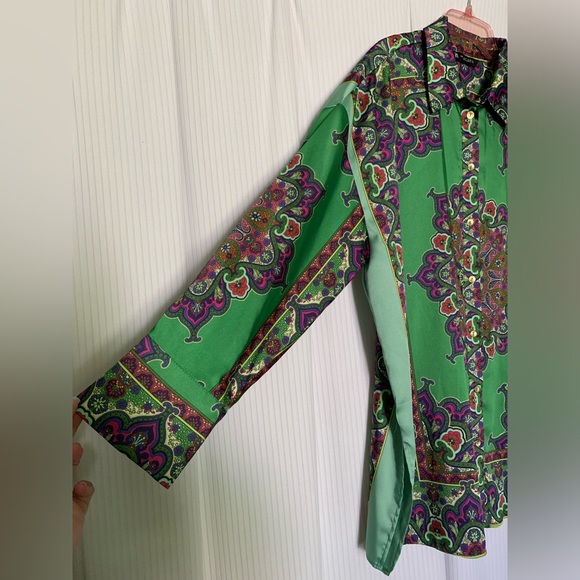 Zara Long Sleeve Button Up Collared Oversized Blouse Green w/ Print Large - Picture 4 of 16